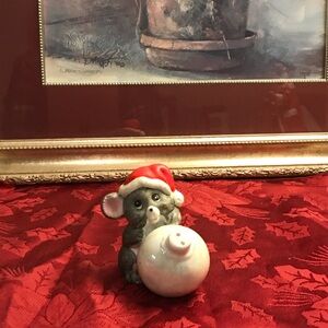 There’s a mouse in your house for Christmas!